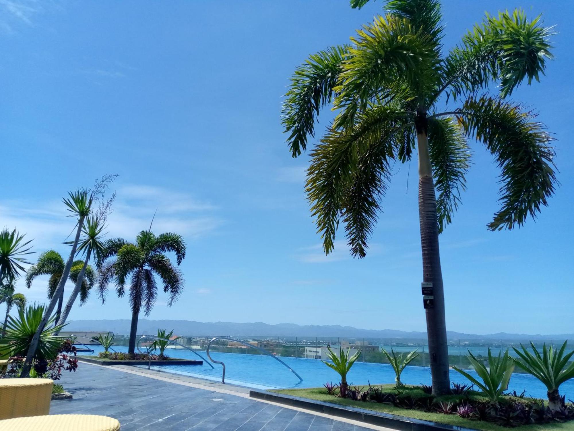 Mactan Newtown 8 Boulevard Deluxe Punta Engaño Extérieur photo