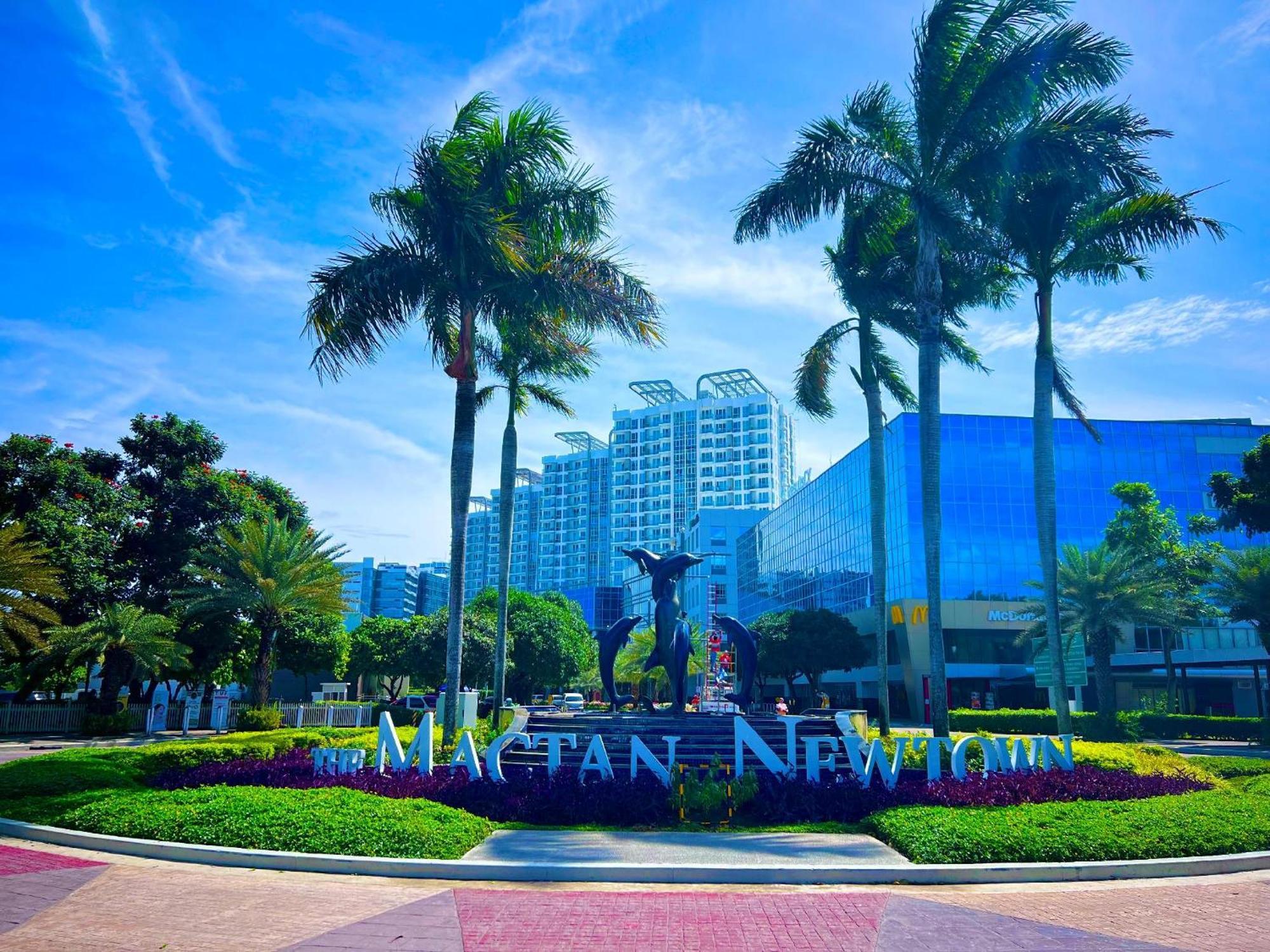Mactan Newtown 8 Boulevard Deluxe Punta Engaño Extérieur photo