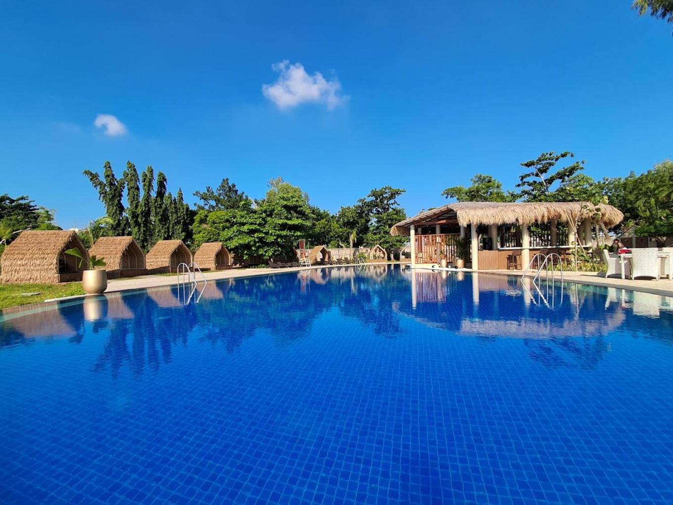 Mactan Newtown 8 Boulevard Deluxe Punta Engaño Extérieur photo